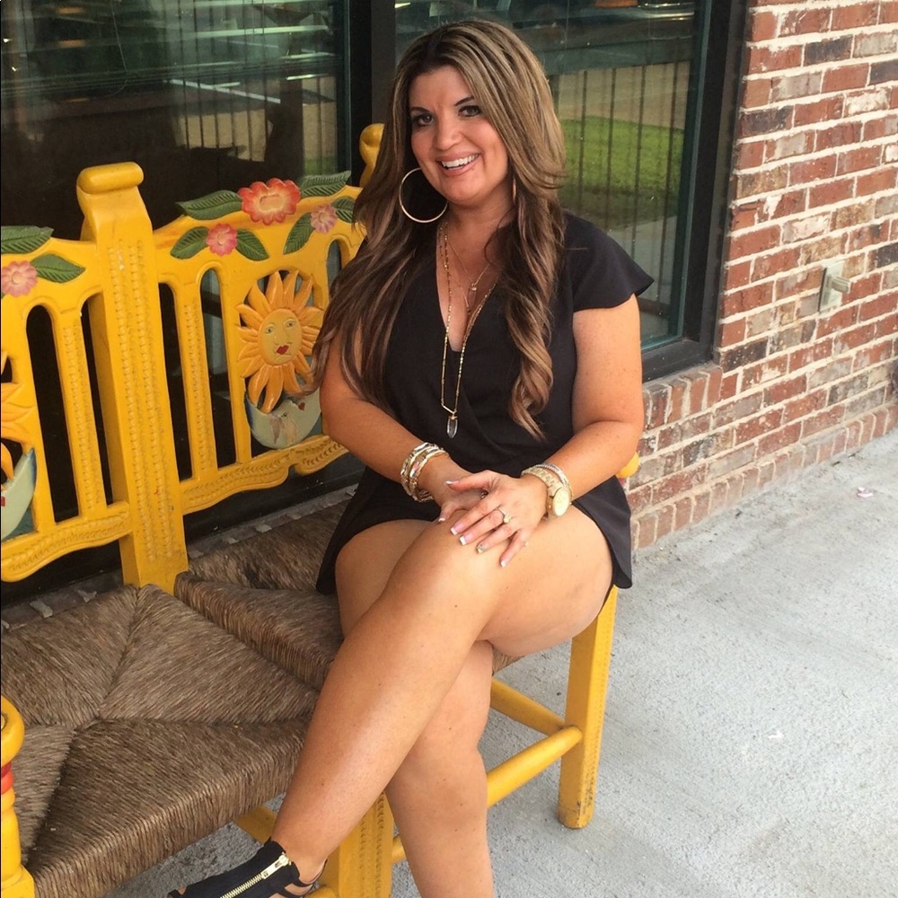 Meet your Posher, Noelle